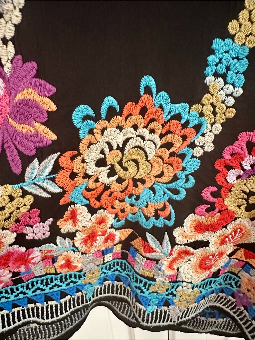 JOHNNY WAS embroidered tunic shirt